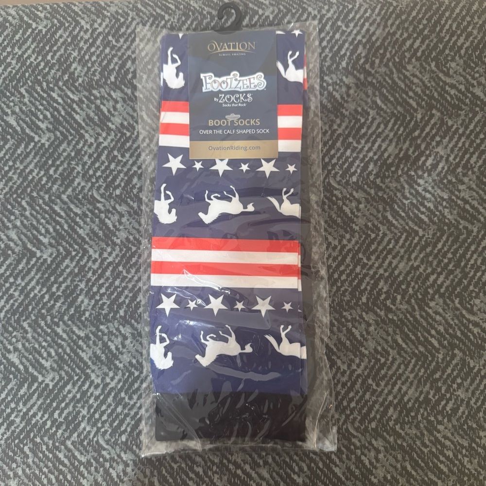 Ovation FootZees Boot Socks – Patriotic Stars & Horses Print – NWT